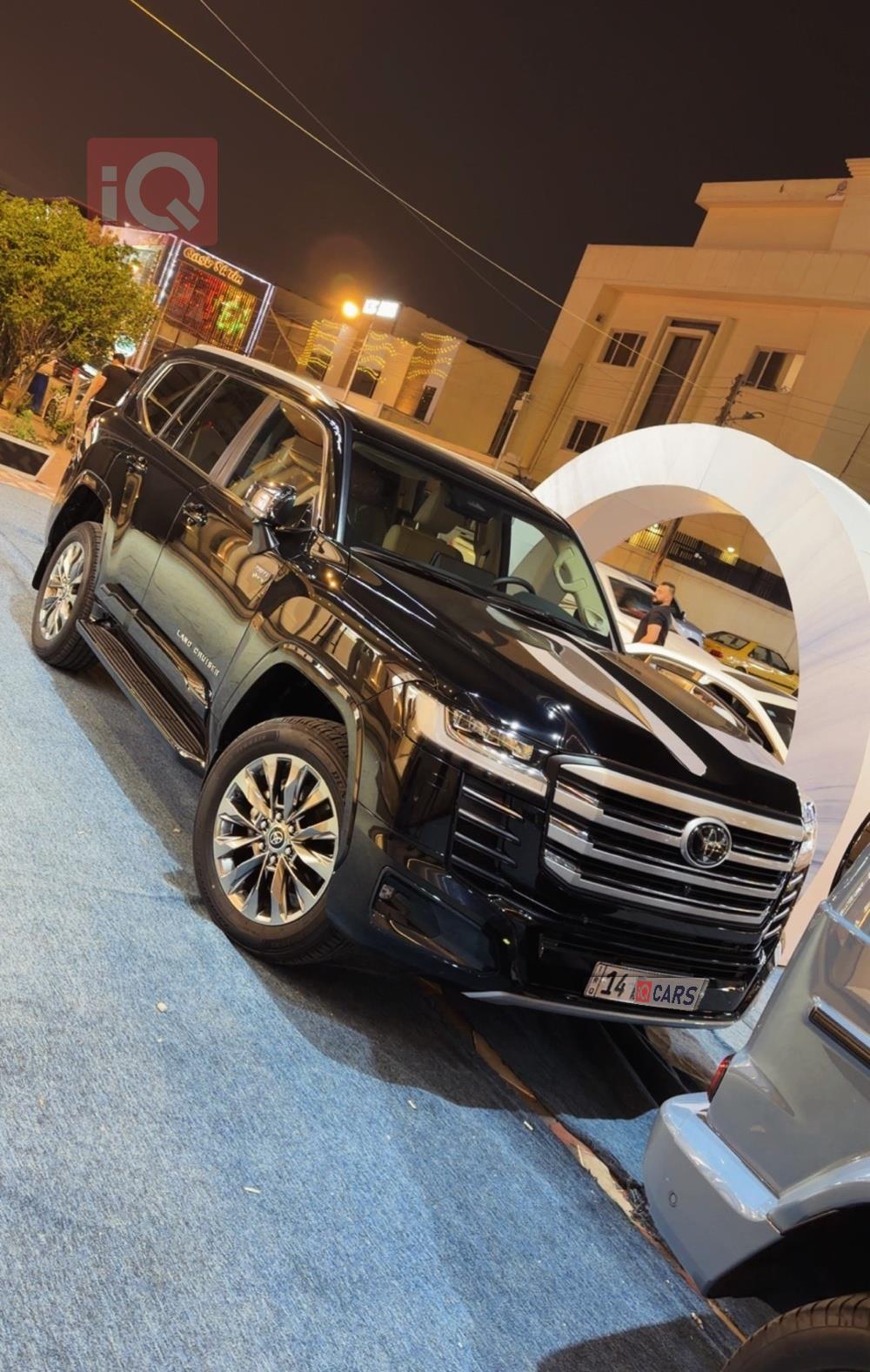 تويوتا لاندكروزر